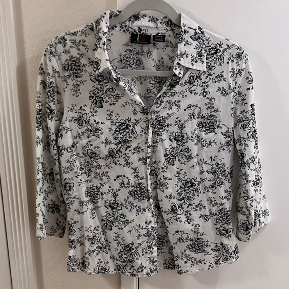 Floral Black and White Women's Top